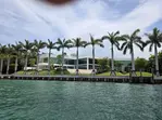 Glide through Miami's Elite Mansions on a 90 Min Cruise