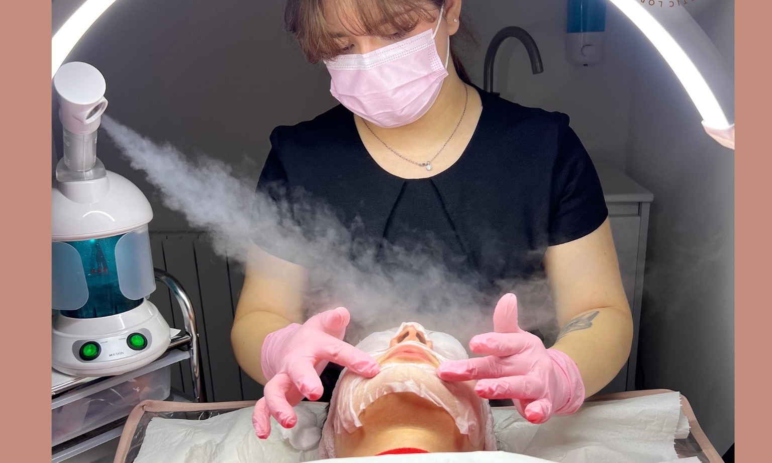 Standard or Premium 60-Min or 90-Min Facial