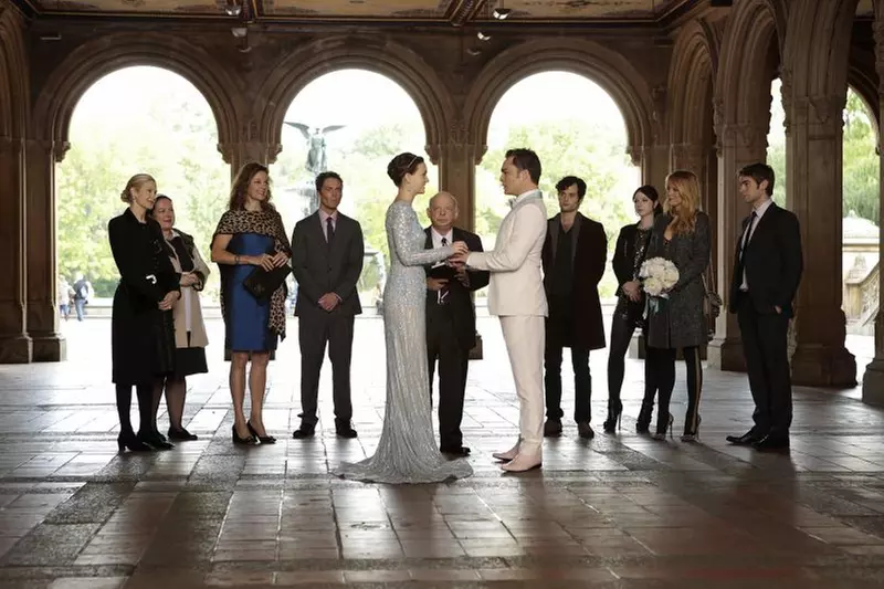 Explore Gossip Girl Filming Spots on a Unique Horse Carriage Ride