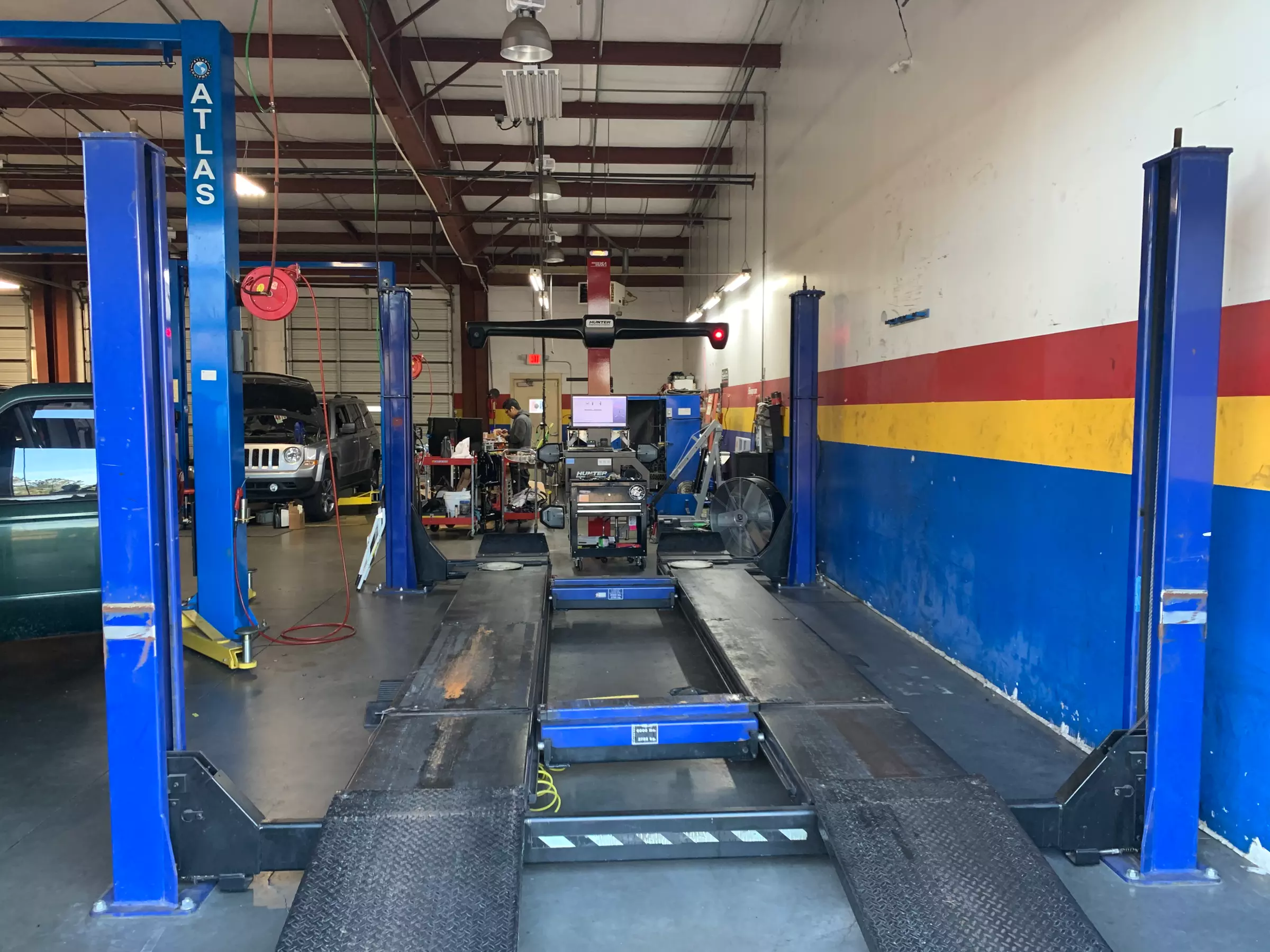 Wheel Alignment Packages: 2-Wheel, 4-Wheel & Tire Rotation Options
