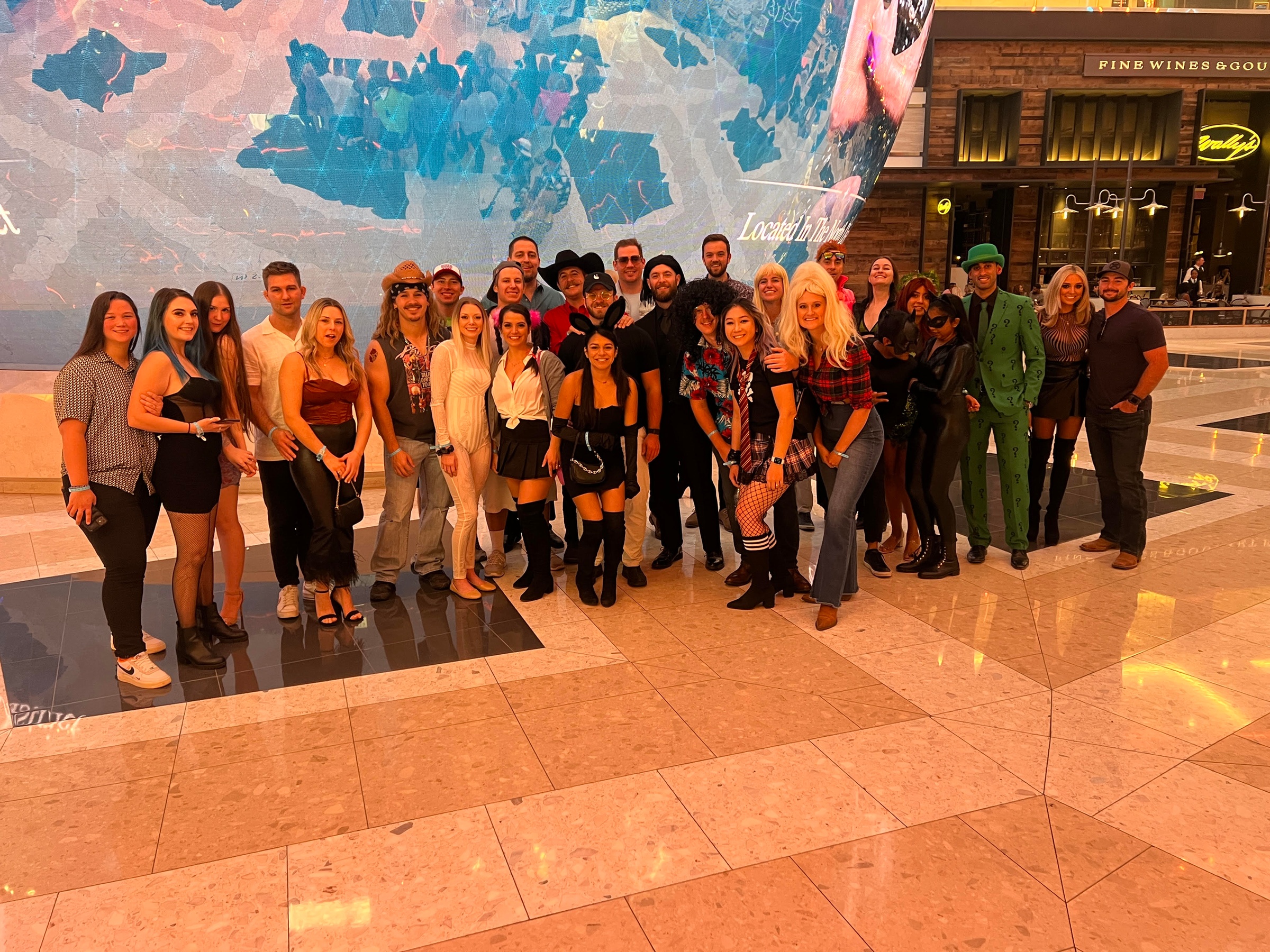 Vegas nightclub crawl with party bus for one, two or four