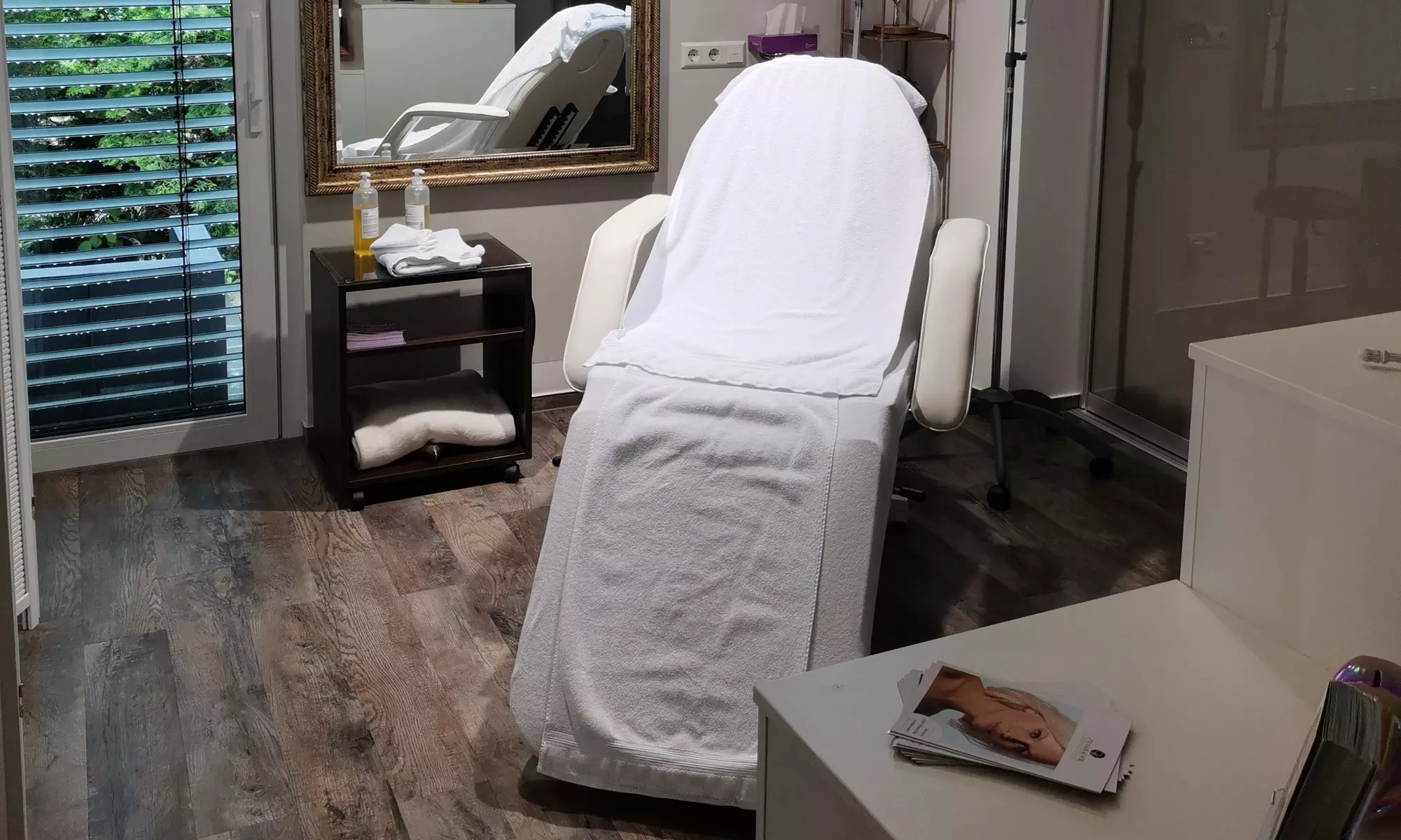 Bis zu 0% Rabatt auf den Injektionsbehandlung – Hyaloronsäure bei Praxis Kade - Ästhetische Medizin