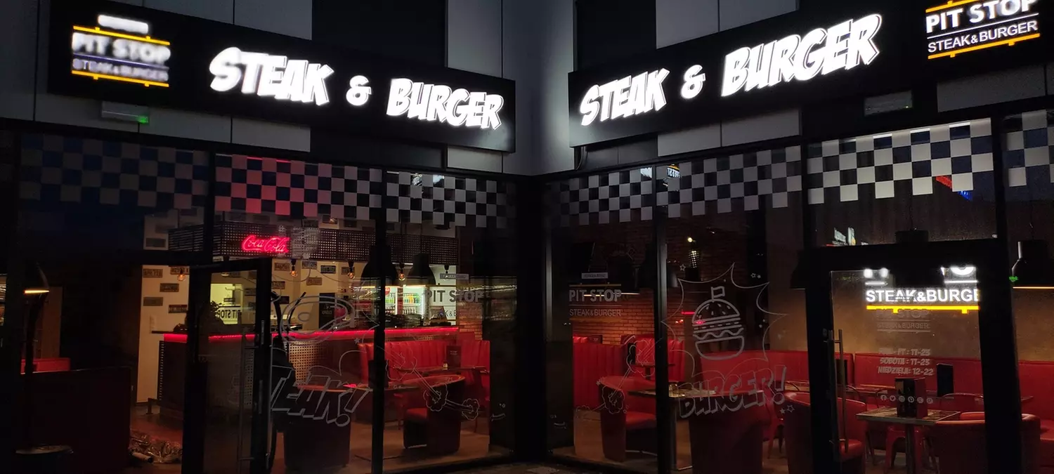 Do 32% zniżki na Grill/restauracja z grillem w Pit Stop Steak & Burger