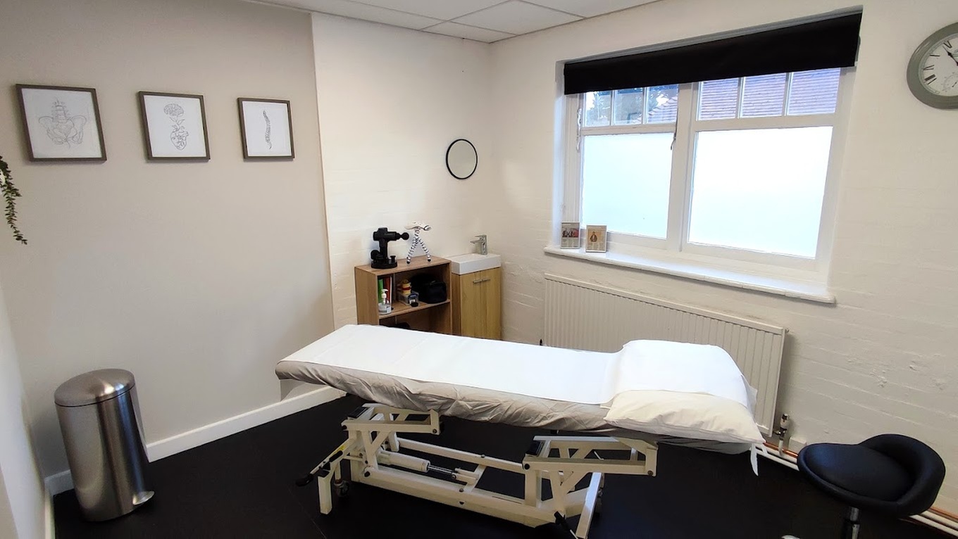 Up to 25% Off on Massage - Deep Tissue at Reform Therapy