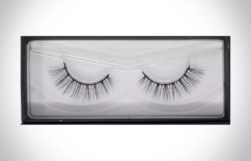 Up to 78% Off on Eyelash Extensions at The KOL Social