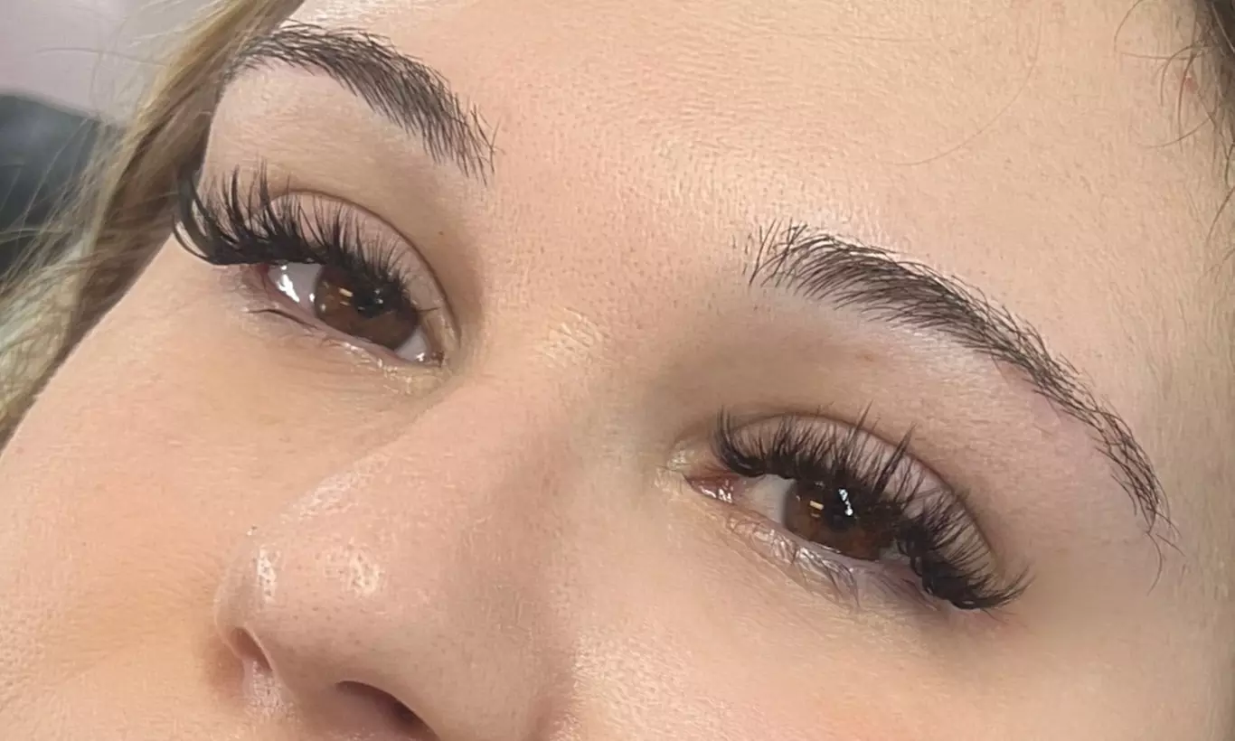 Up to 40% Off on Eyelash Extensions at Lash Lounge