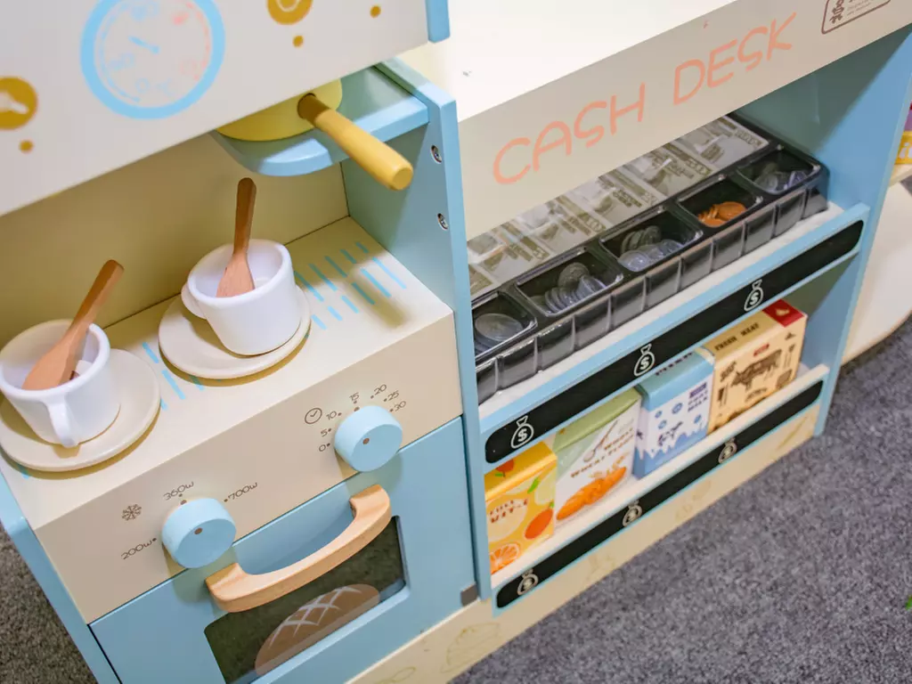 Wonder Kids Playland: Themed Playhouses for Creative Fun