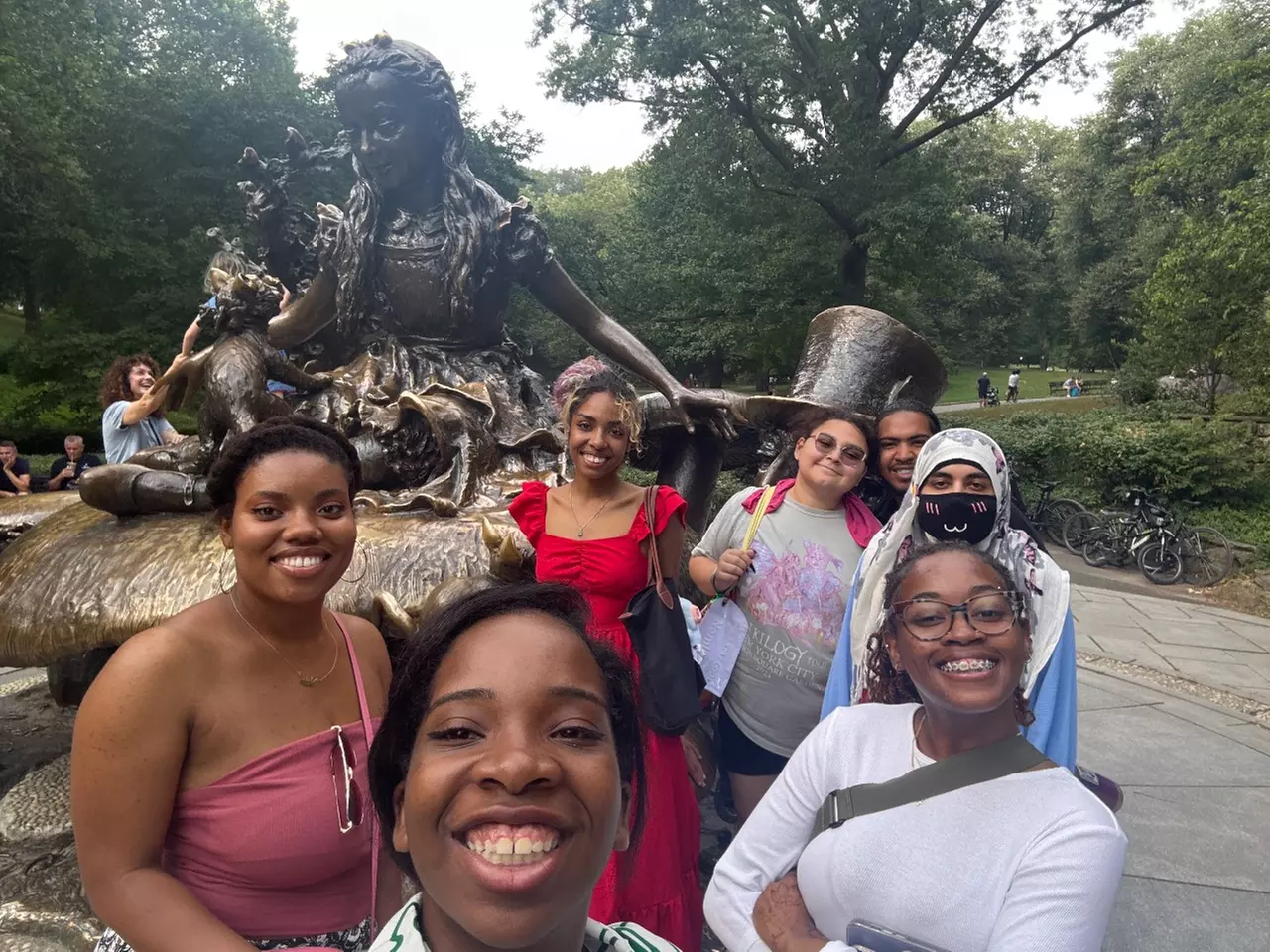 Self-Guided City Scavenger Hunt Adventure for Up to Four Teams