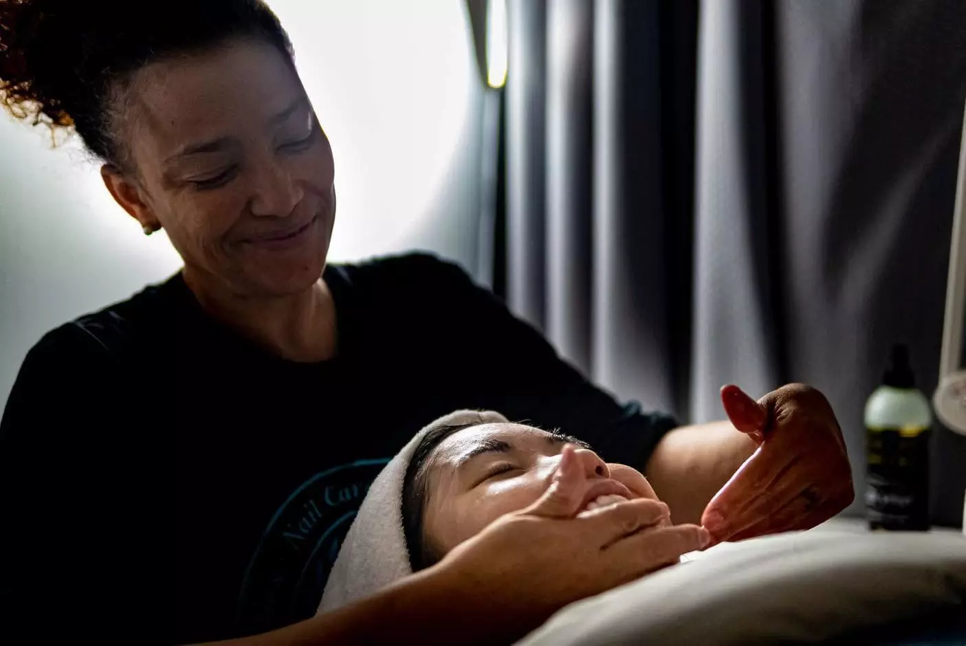 60 or 90 Minute Swedish Massage with Aromatherapy or Hot Stones