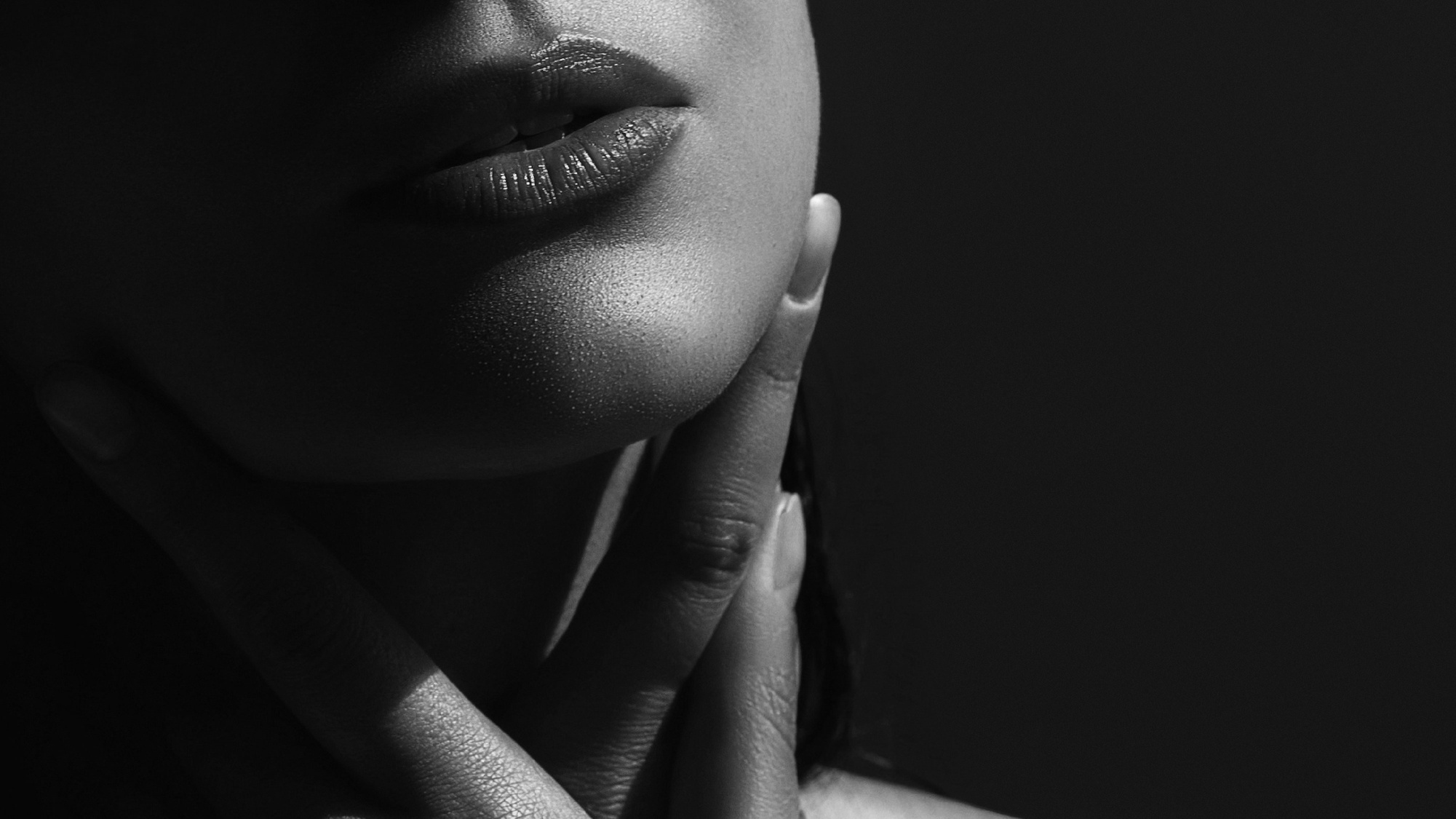 Revanesse Versa for a Fuller, Natural Lip Look