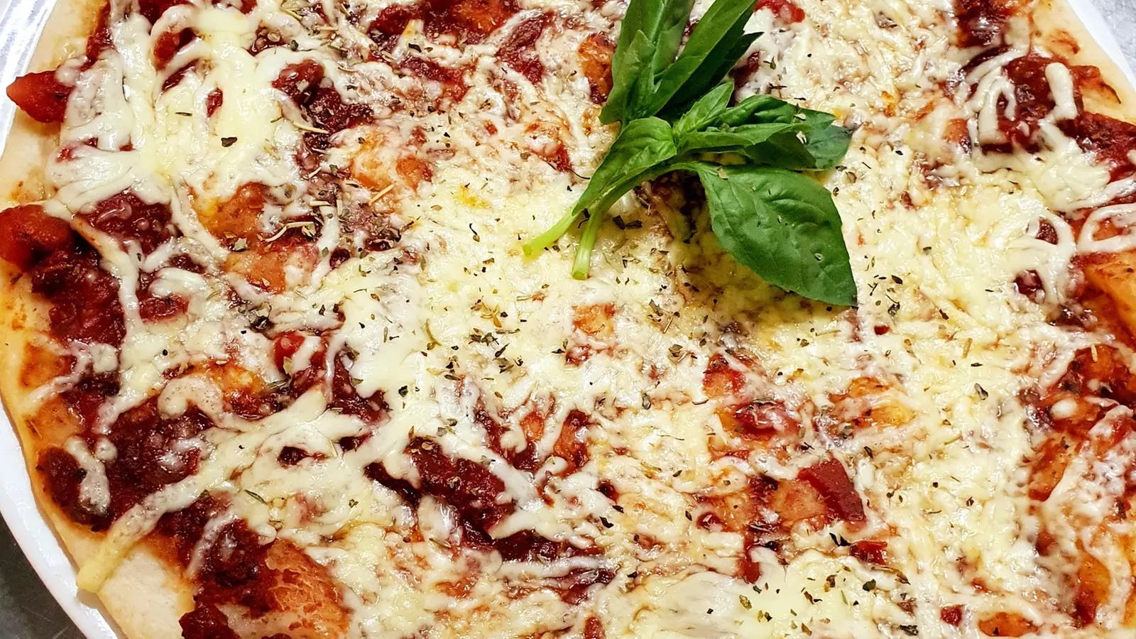 Pizza nach Wahl zum Mitnehmen