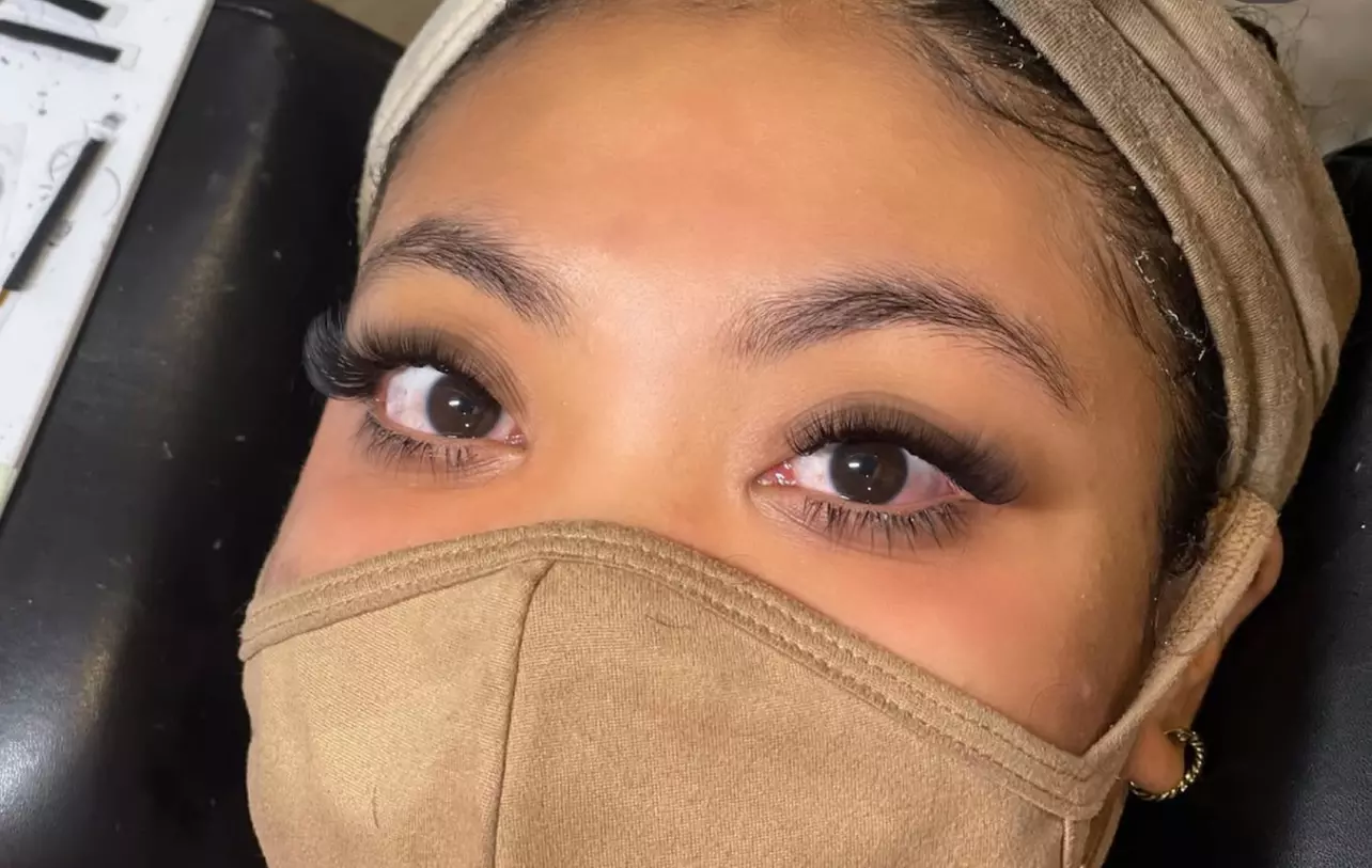 Up to 30% Off on Eyebrow Extensions