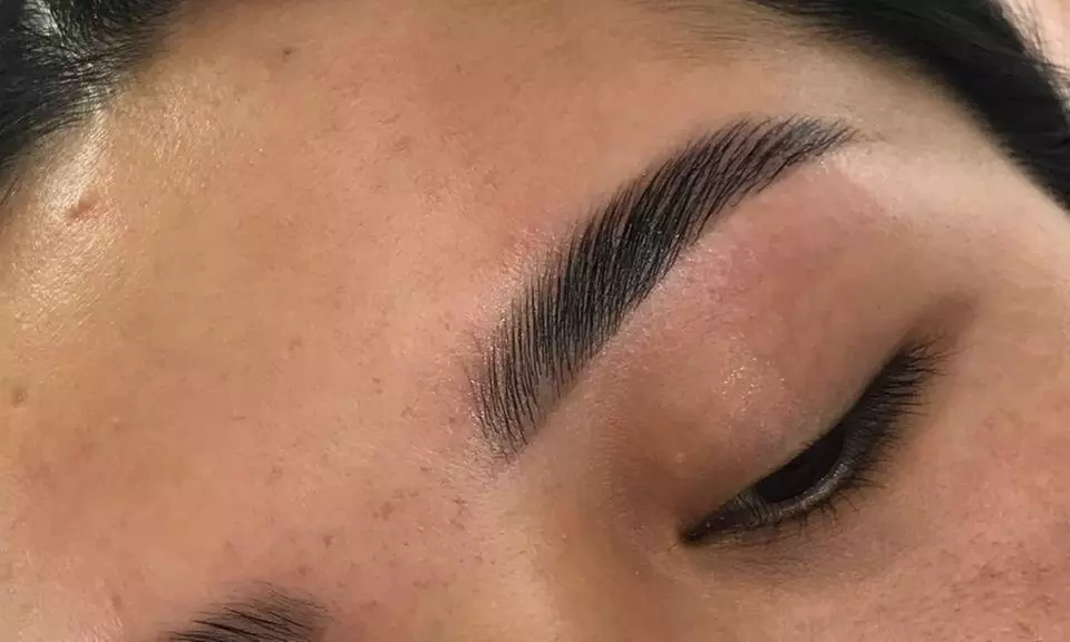 Up to 55% Off on Eyelash Extensions at Jaka lashes