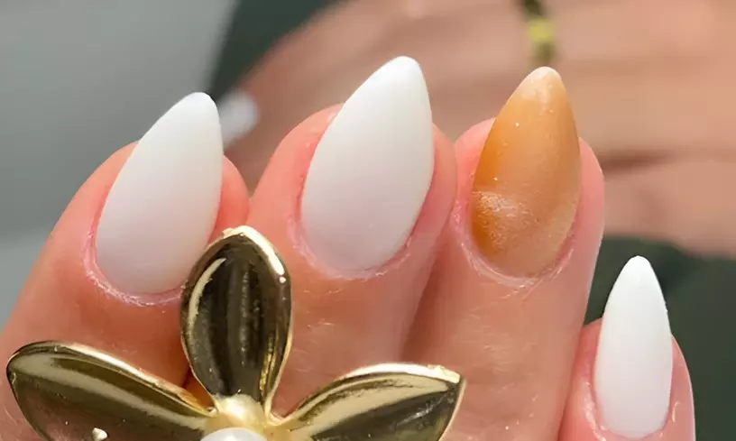 Flawless Gel Manicures & Spa Pedicures for Rejuvenated Hands & Feet