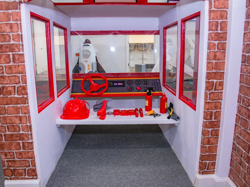 Wonder Kids Playland: Themed Playhouses for Creative Fun