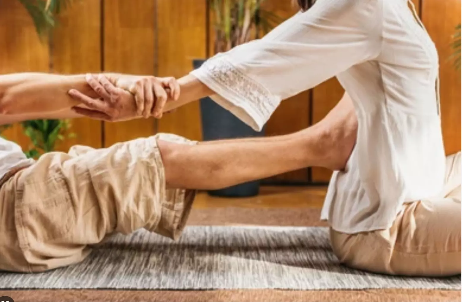 Rejuvenate with a 60-Minute Thai Bodywork Session