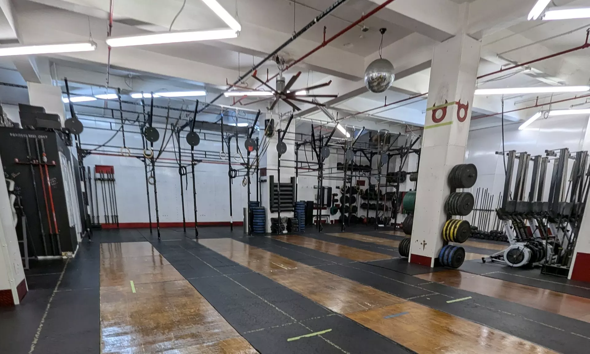 Unlimited CrossFit Classes – Hell's Kitchen, NYC