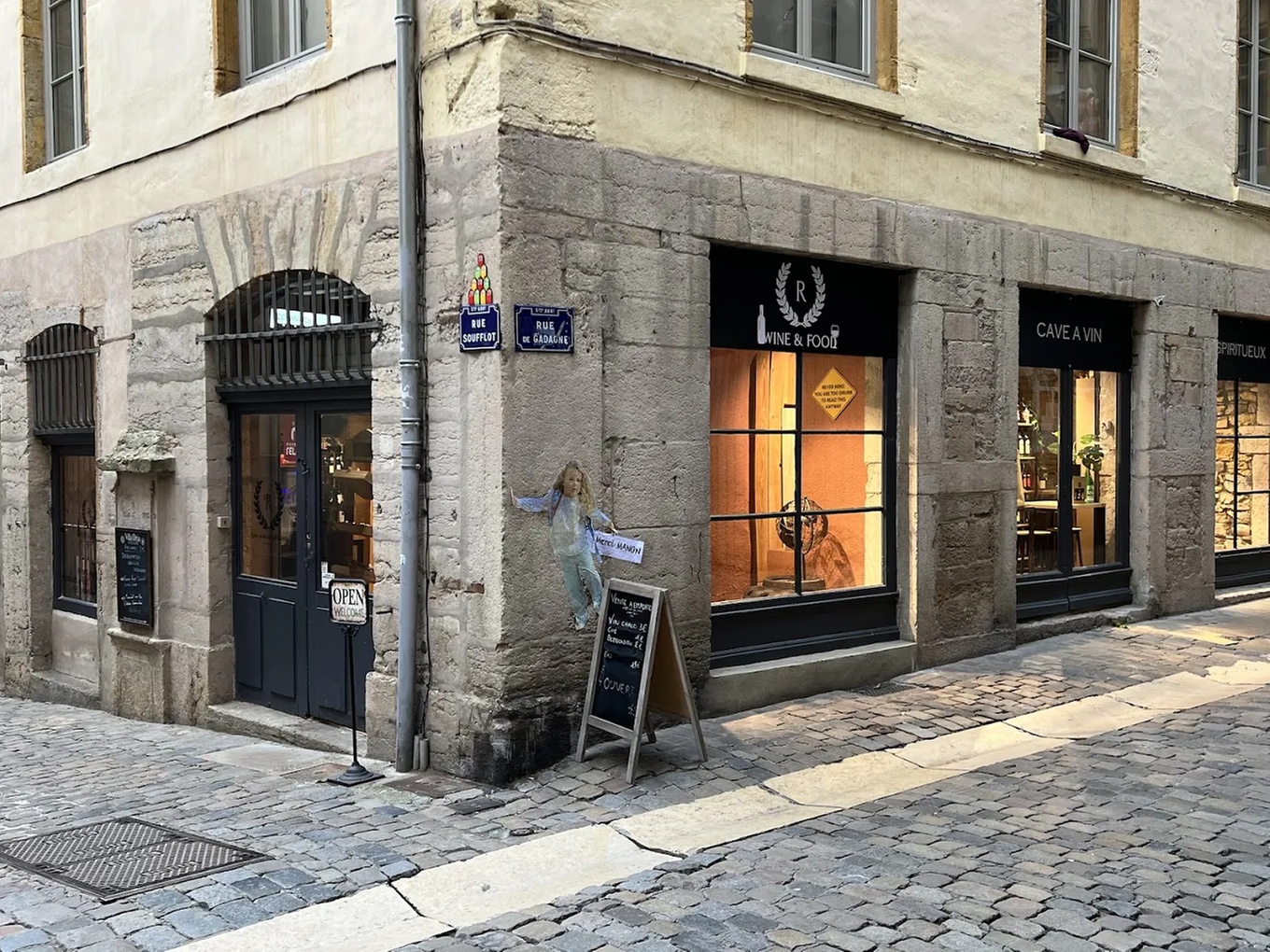 Dégustation de vins et plateau de charcuterie pour 2 à R'wine - food