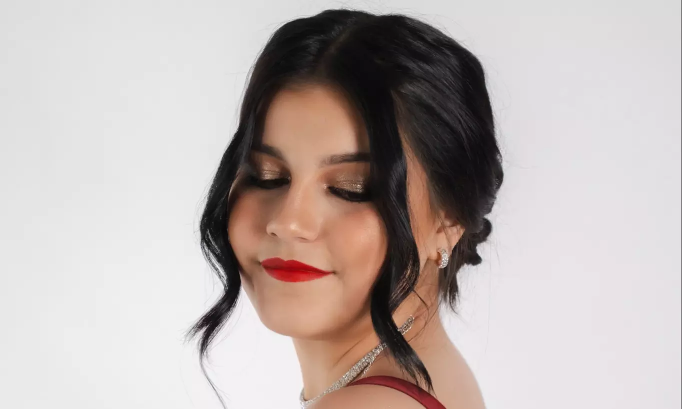 Studyjna sesja zdjęciowa: kobieca, rodzinna lub wizerunkowa