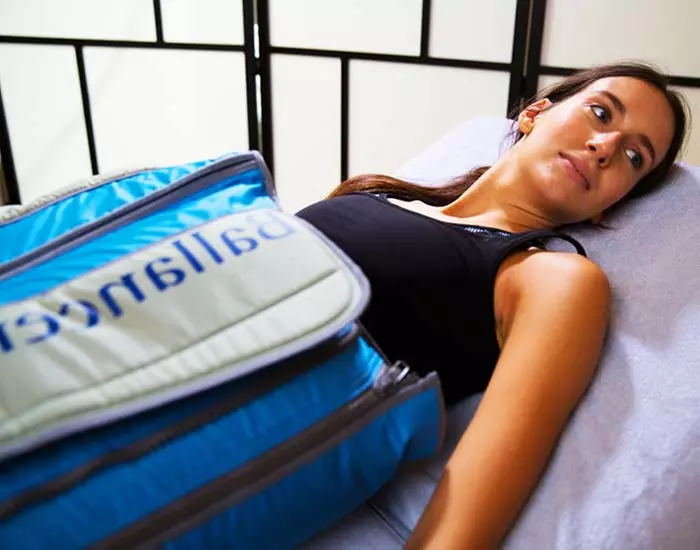 Bis zu 76% Rabatt Kryolipolyse mit Massage bei FIGURline