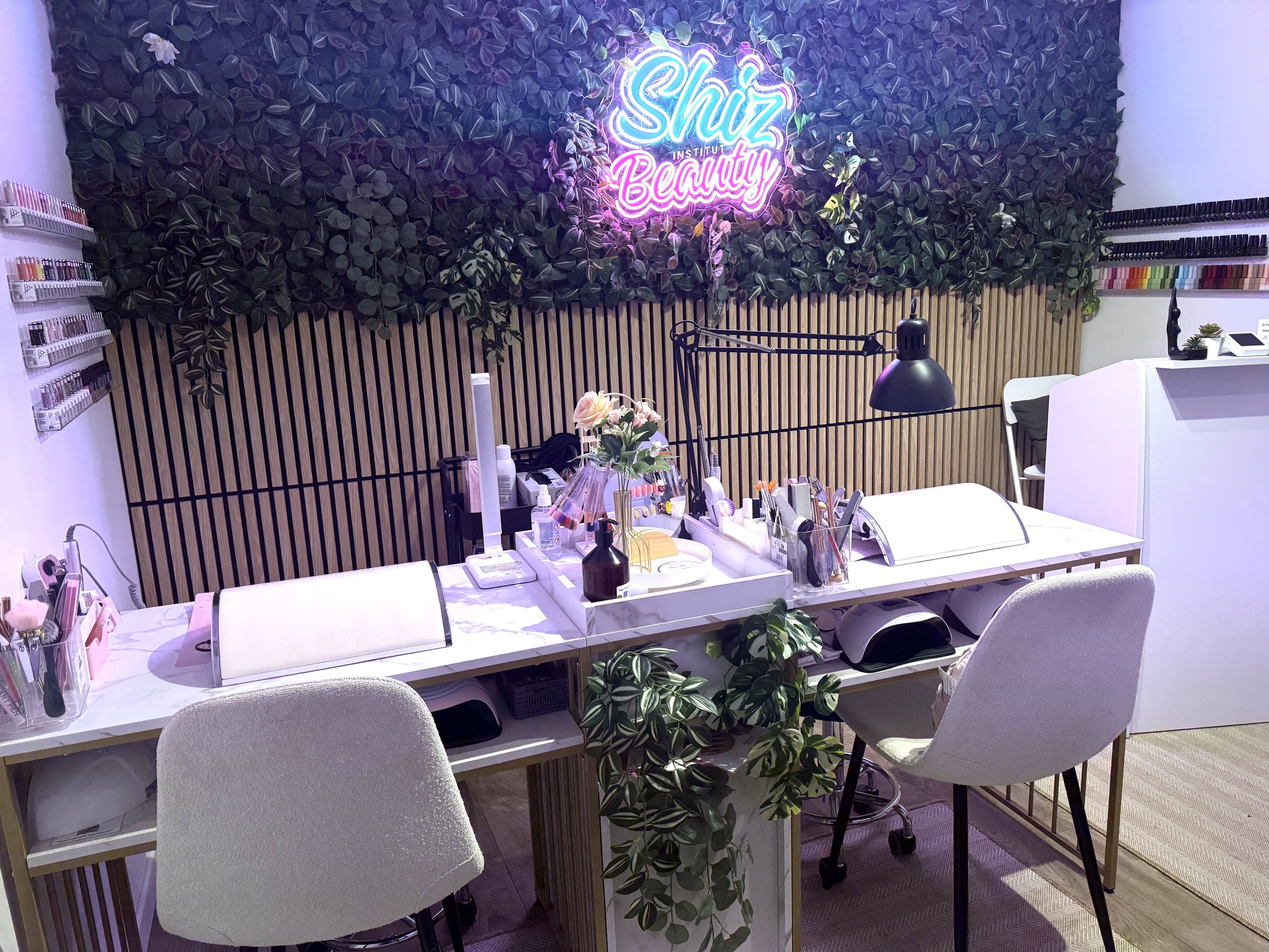 1 ou 2 poses de vernis semi-permanent ou de gel avec capsules