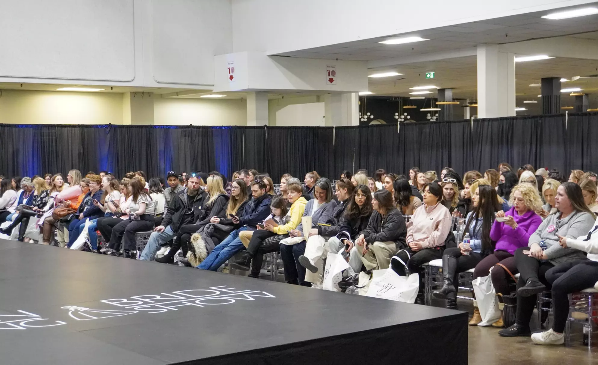 Up to 55% Off on Wedding Planner at Modern Wedding Show