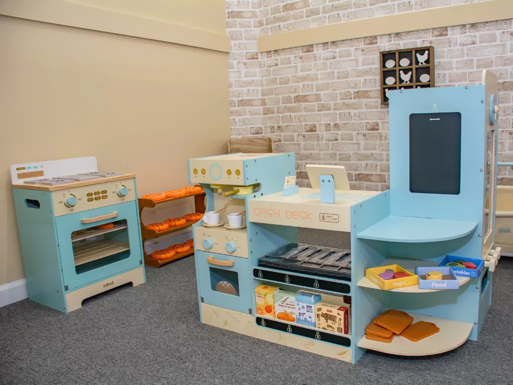 Wonder Kids Playland: Themed Playhouses for Creative Fun