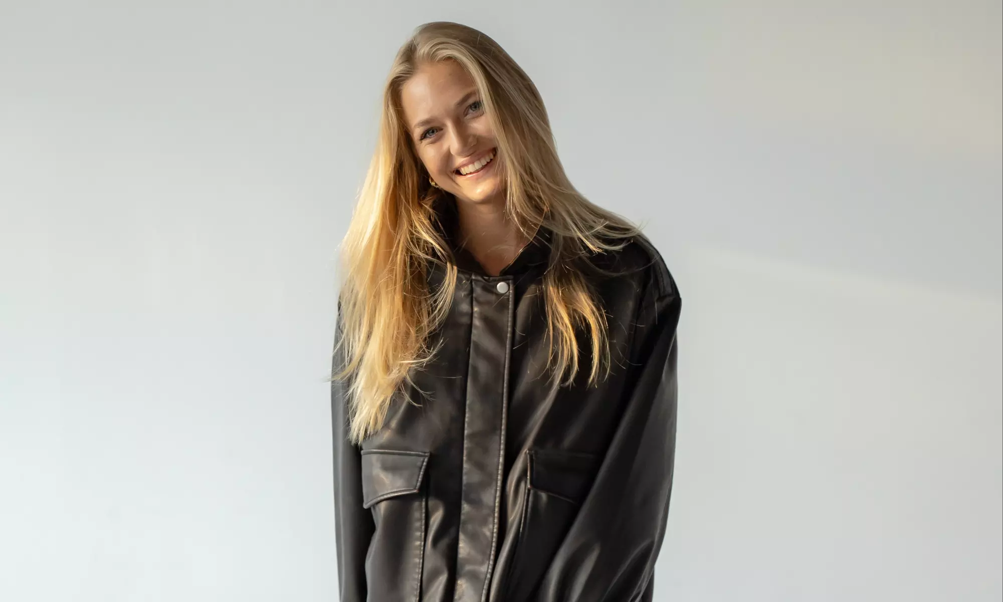 Studyjna sesja zdjęciowa: kobieca, rodzinna lub wizerunkowa