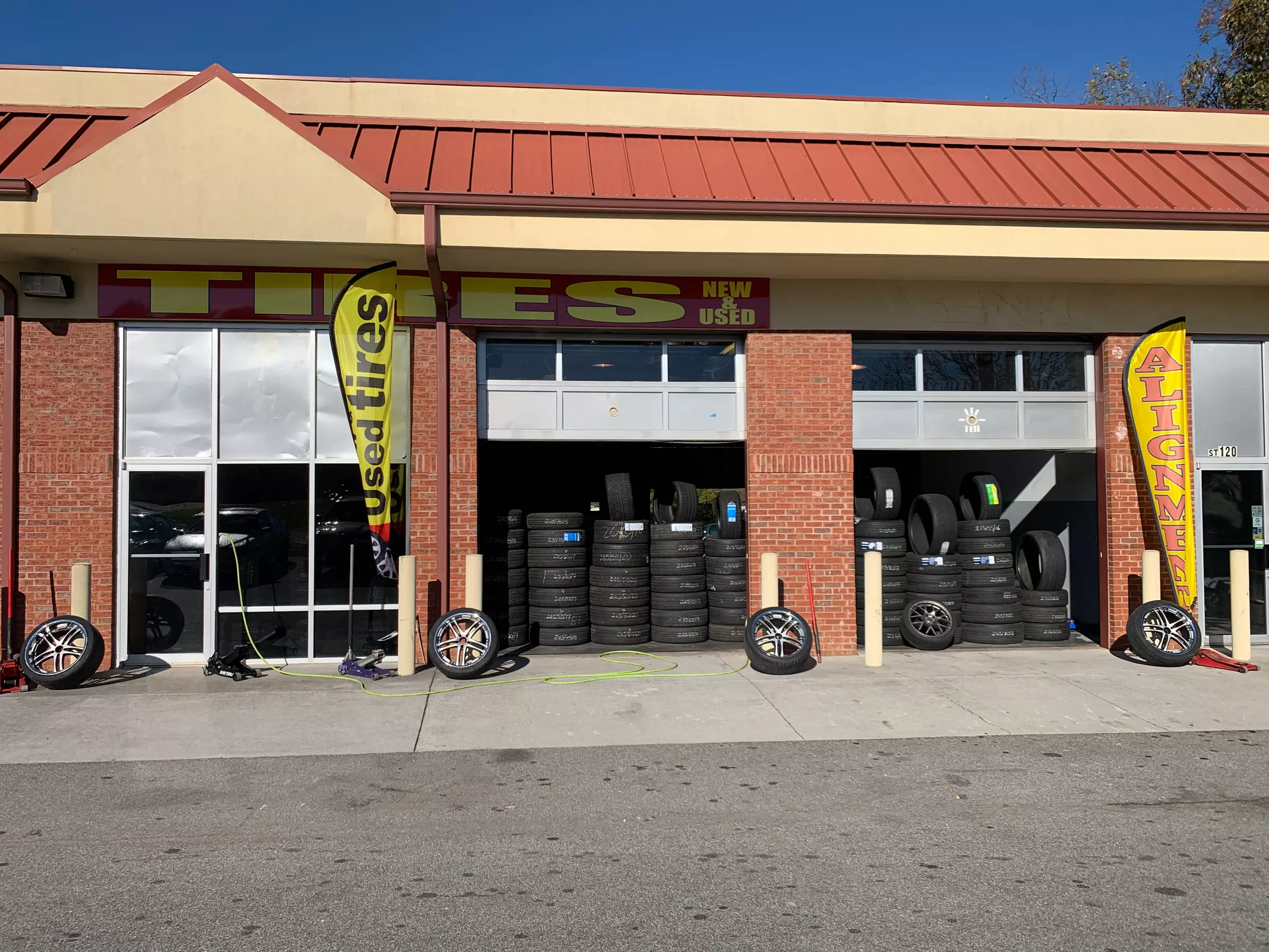 Wheel Alignment Packages: 2-Wheel, 4-Wheel & Tire Rotation Options