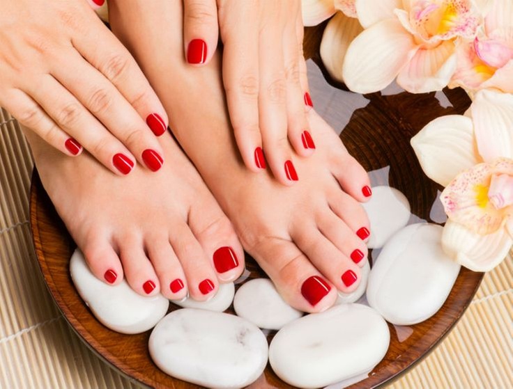 Bis zu 47% Rabatt auf Nail Spa/Salon - Mani-Pedi bei Lv Lashes & Beauty
