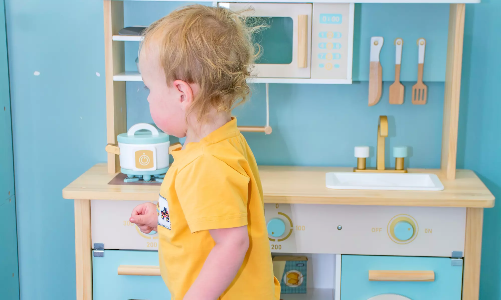 Wonder Kids Playland: Themed Playhouses for Creative Fun