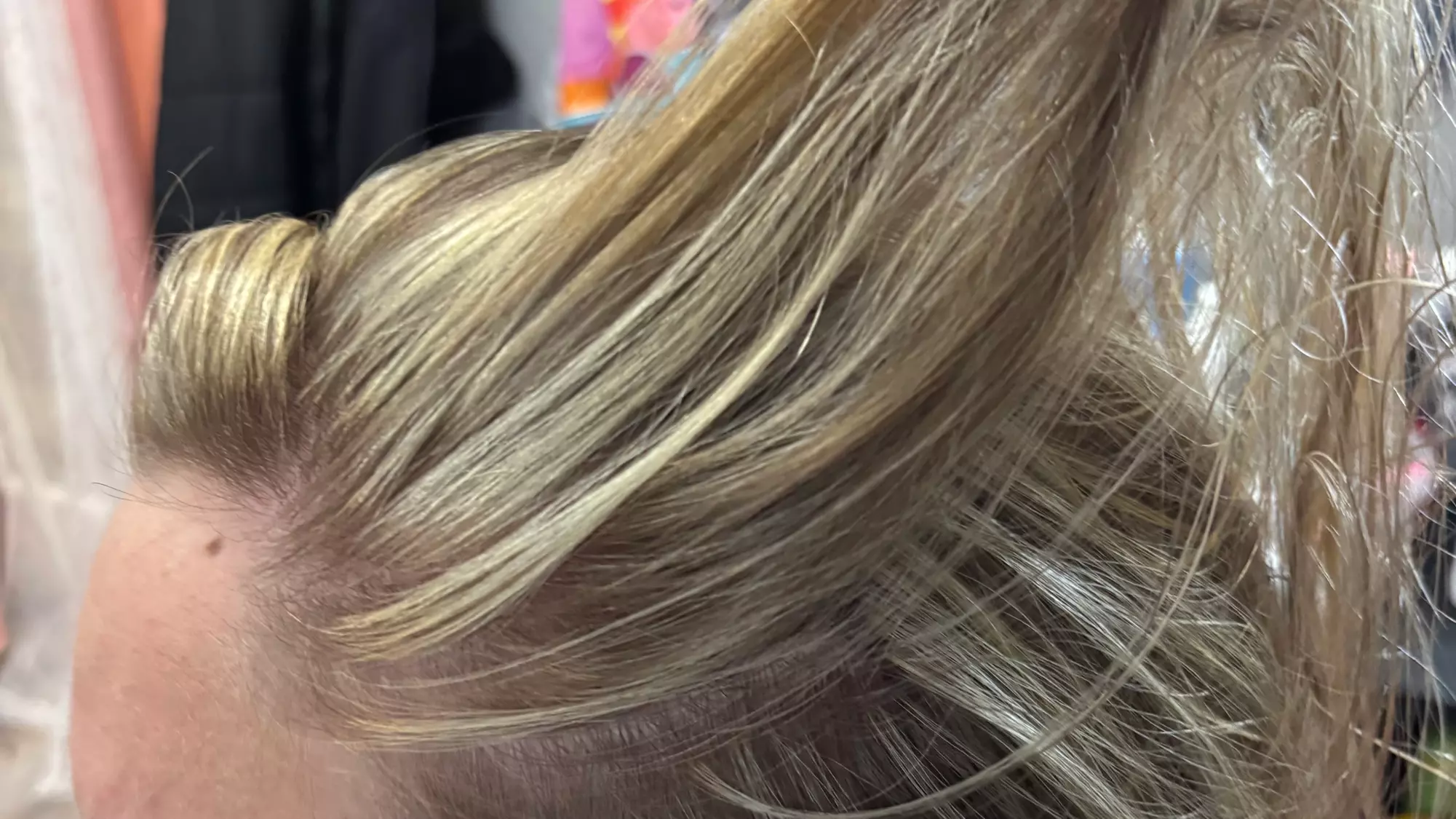 Up to 37% Off on Hair Styling at LéJendaire Styles