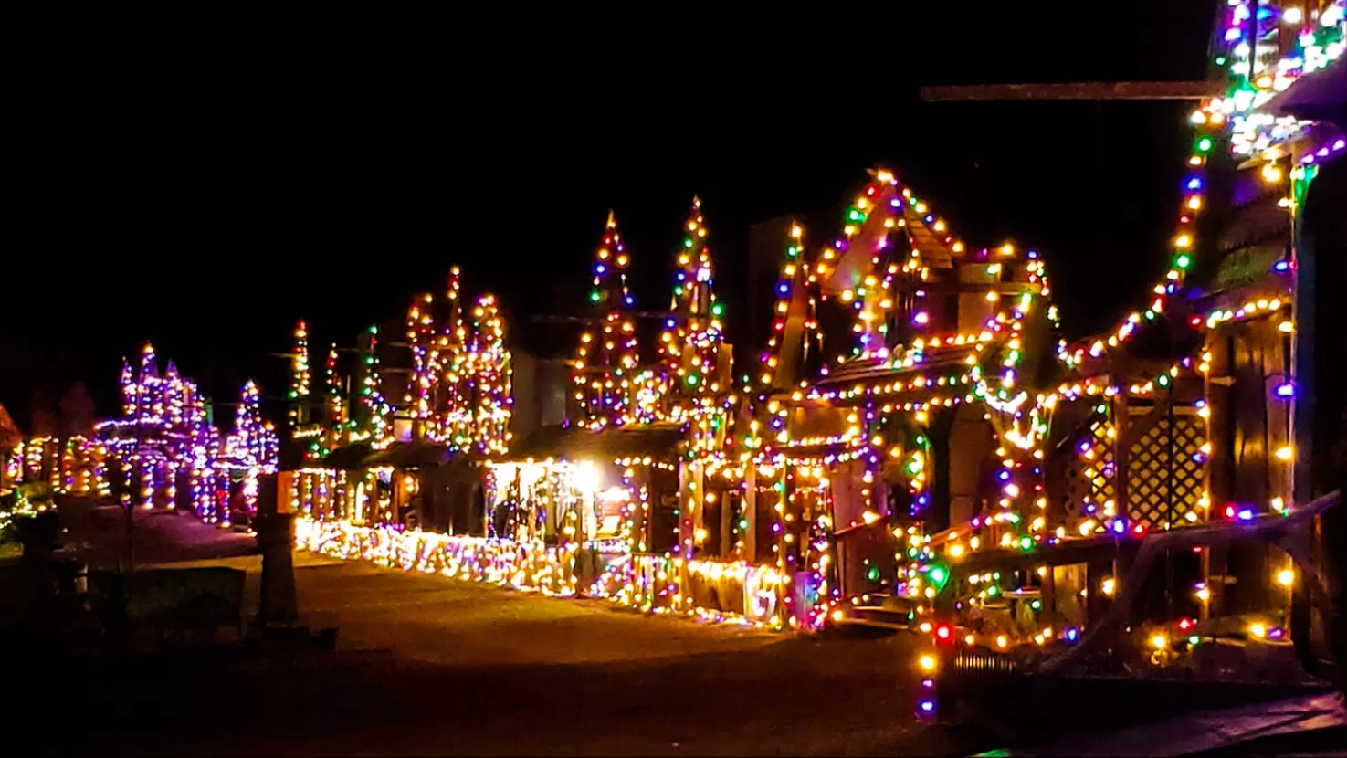 Up to 22% Off on European Lights Festival at HollyDazzle