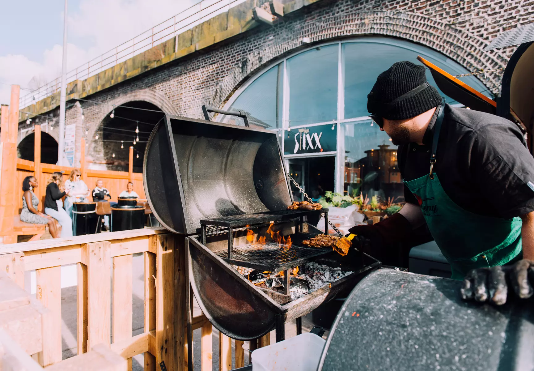 £20, £40, £80, or £120 to Spend on Food & Beverages for 1, 2, 4, or 6