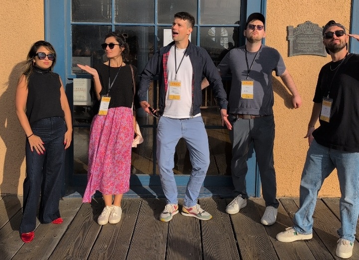 Urban Scavenger Hunt - Play Anywhere & Explore Your City