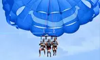 Parasailing Adventure over Waikiki and Diamond Head