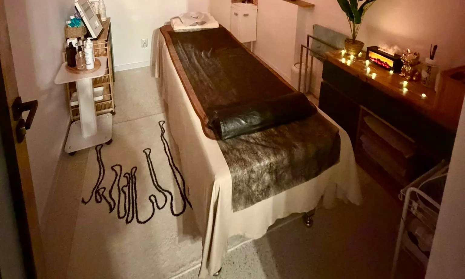 Godzinny, dowolnie wybrany masaż dla 2 osób