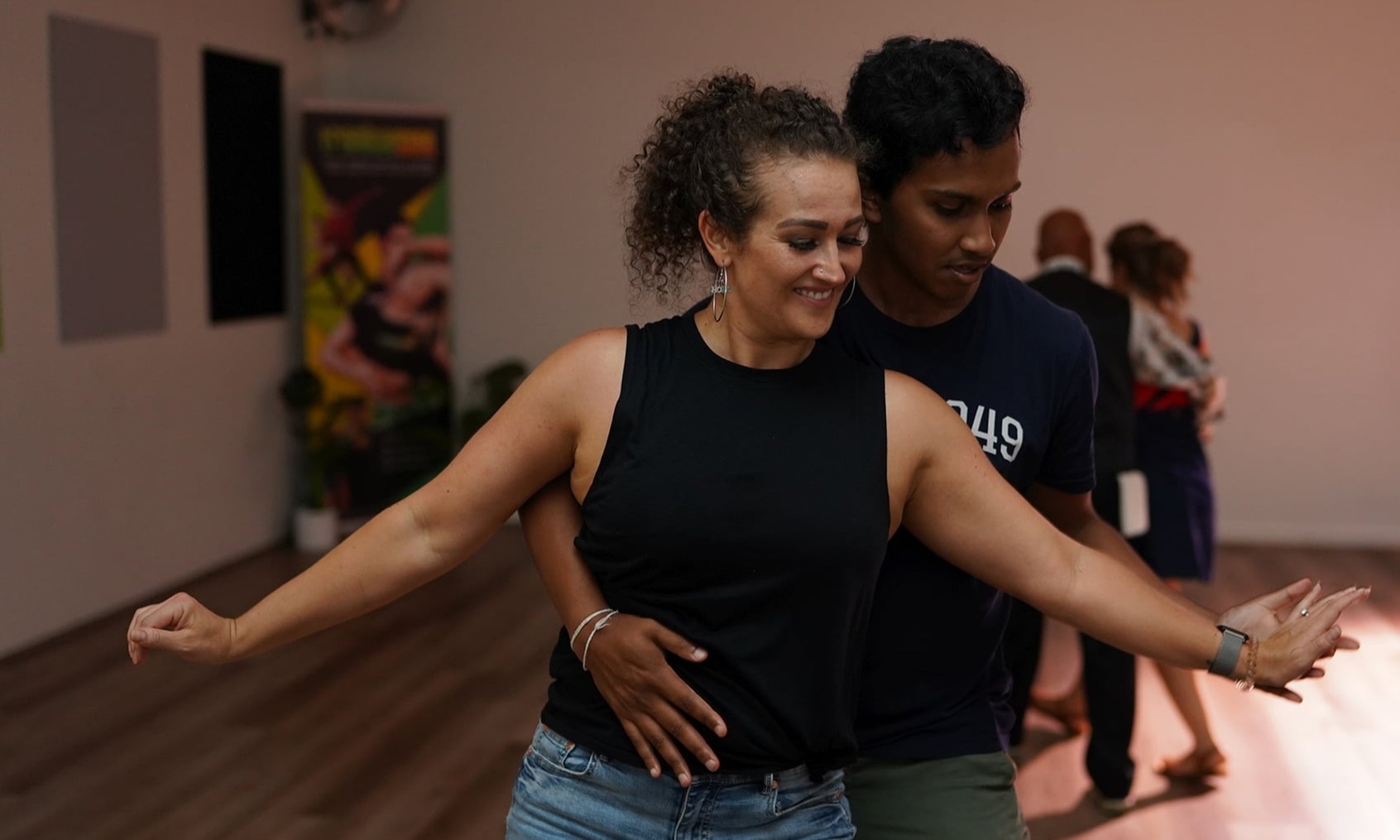 Salsa or Bachata Beginner Dance Classes at Tropical Soul Dance Studio