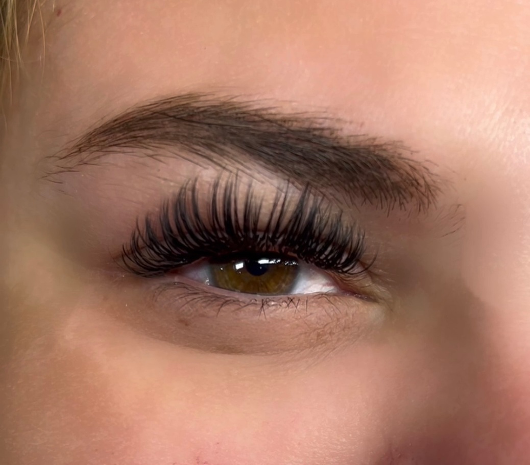 Up to 35% Off on Eyelash Extensions at Solstice Lashes