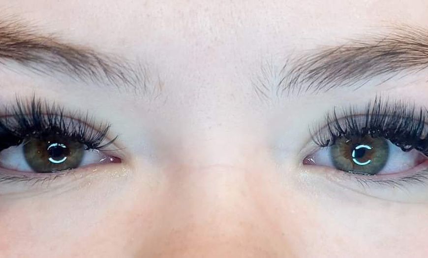 Classic Russian Hybrid Eyelash Extensions At Lashes Nails Brows