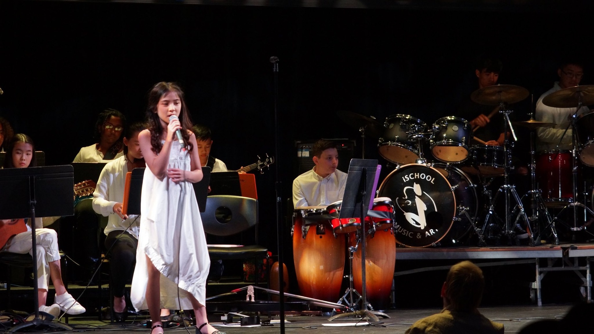 Explore Music and Art with Diverse Group Lessons for All Ages