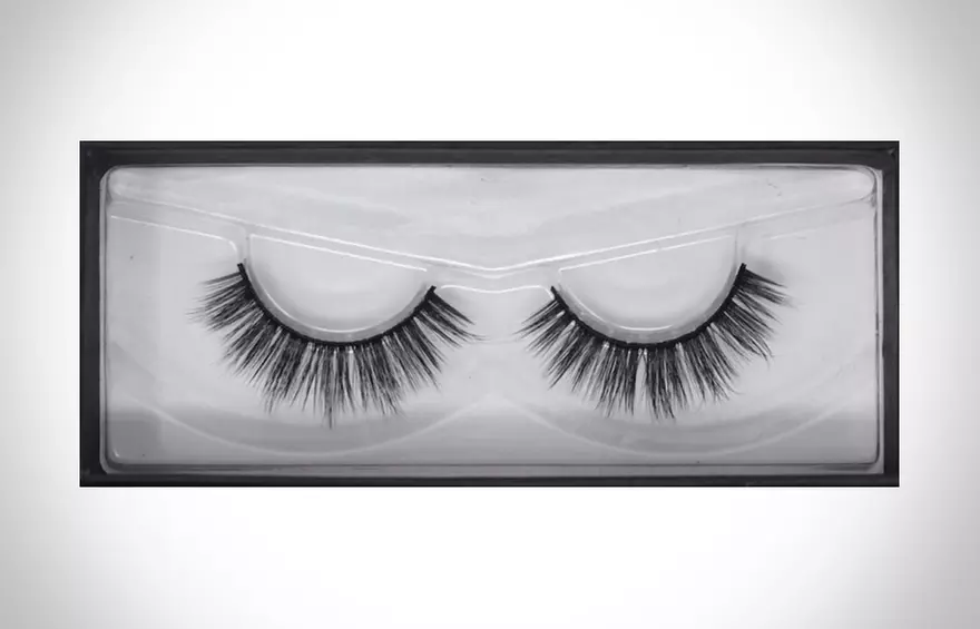 Up to 78% Off on Eyelash Extensions at The KOL Social