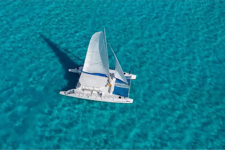 Isla Mujeres Catamaran from playa del carmen Open Bar Beach Club
