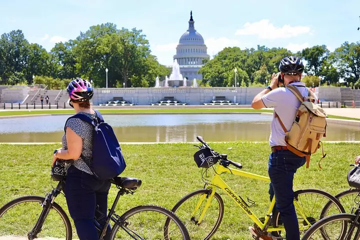 2 Hour Guided Bike Tour of Capitol Hill