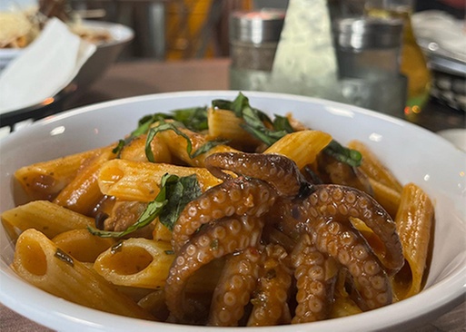 5% Cash Back at La Cotorra Cafe