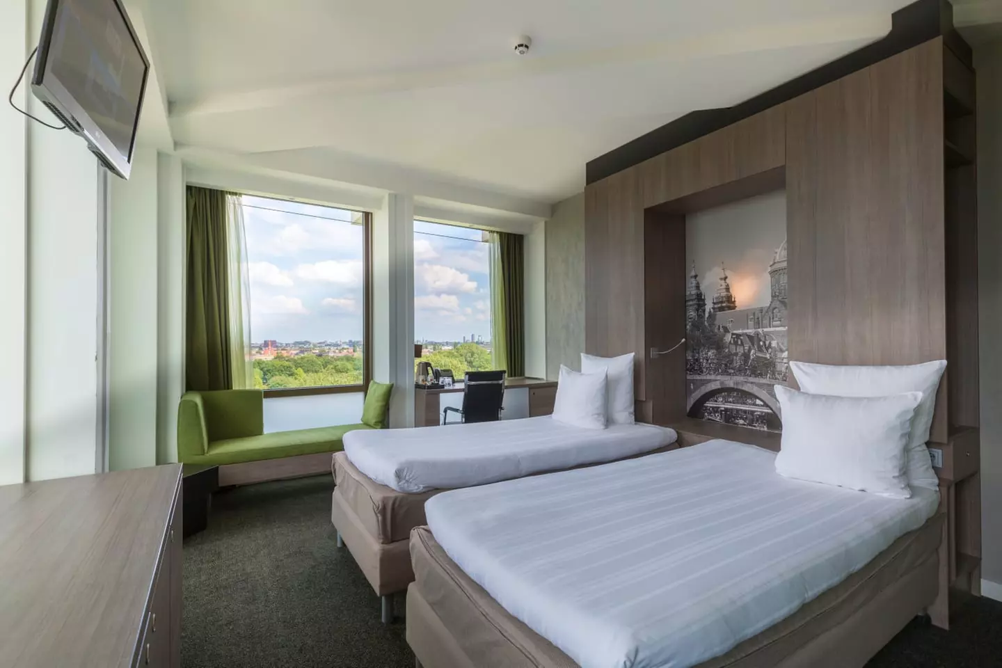 ✈ NIEDERLANDE | Amsterdam - Leonardo Hotel Amsterdam Rembrandtpark ...