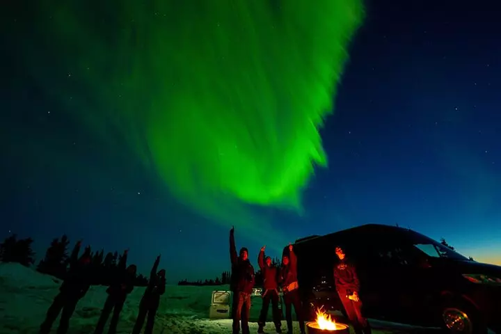 SkyChase™ Private Northern Lights Experience – Luxury Aurora Tour