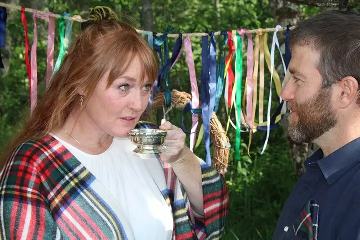 2-Hour Private Celtic Handfasting Ceremony Experience