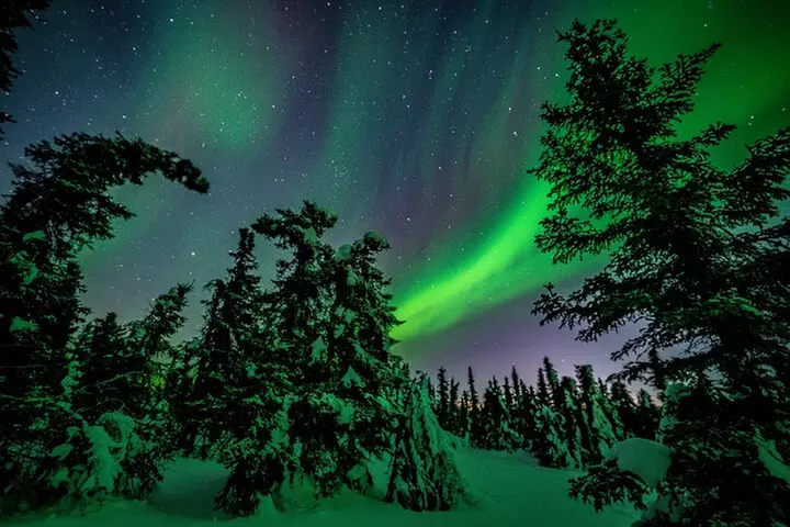 SkyChase™ Private Northern Lights Experience – Luxury Aurora Tour