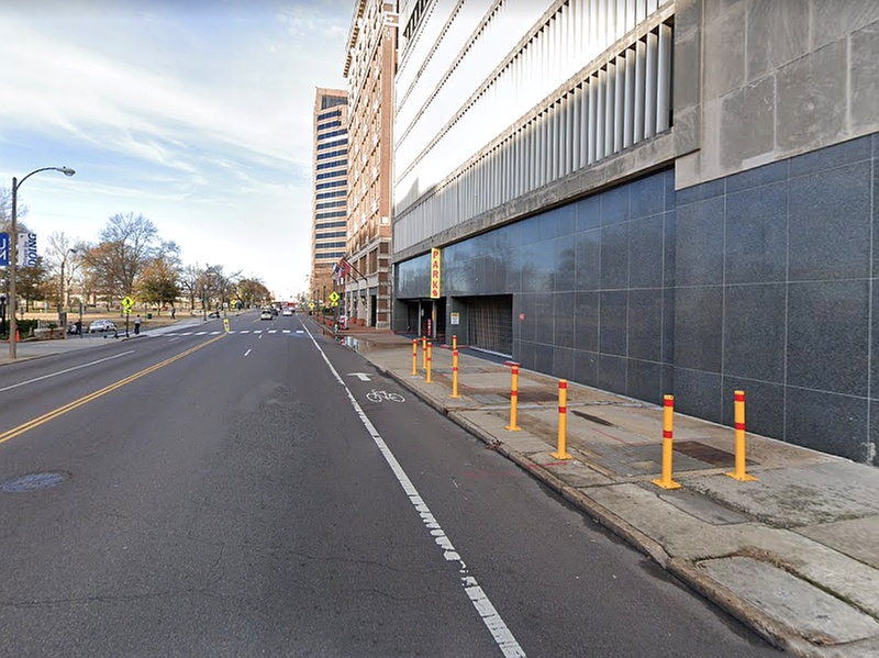 Parking at Metro 67 Garage - P2701